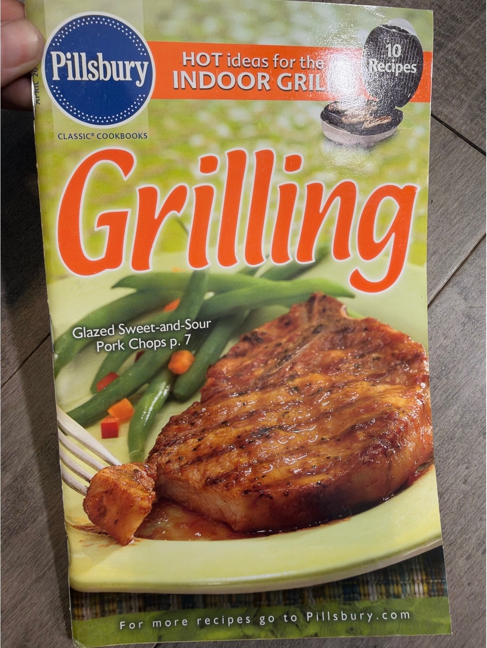 Pillsbury Grilling Cookbook - Indoor Grill Recipes with Glazed Sweet-and-Sour Dp